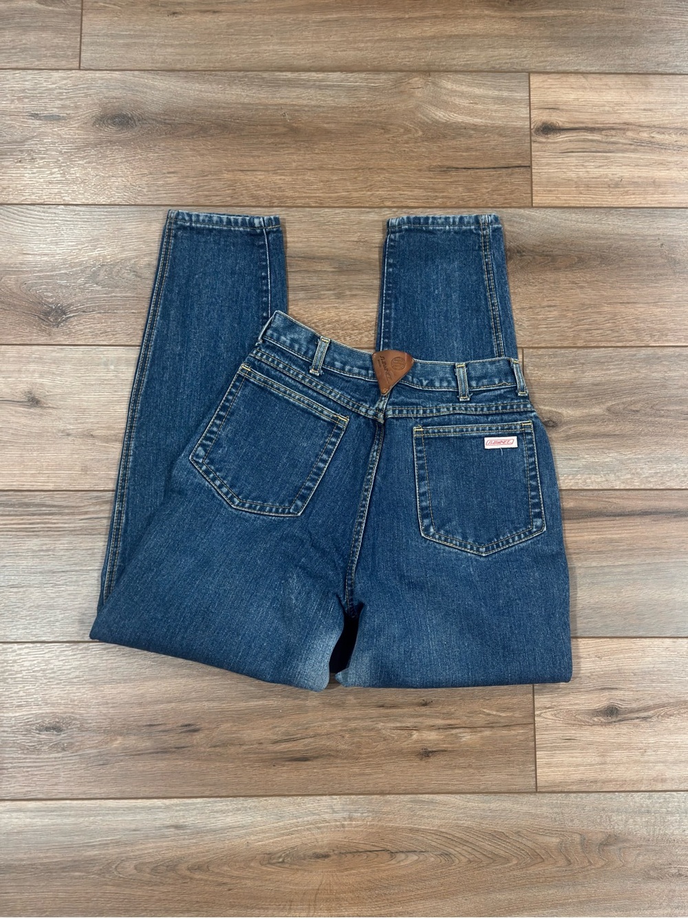 SHAWNEE Western Vintage 1980s Faded High-rise Straight Leg Mom Jeans | Size 4